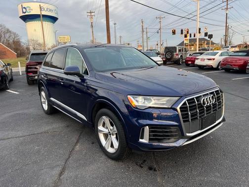 2022 Audi Q7 55 Premium