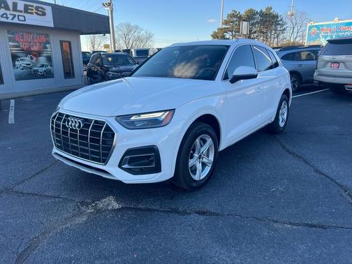 2023 Audi Q5 40 Premium