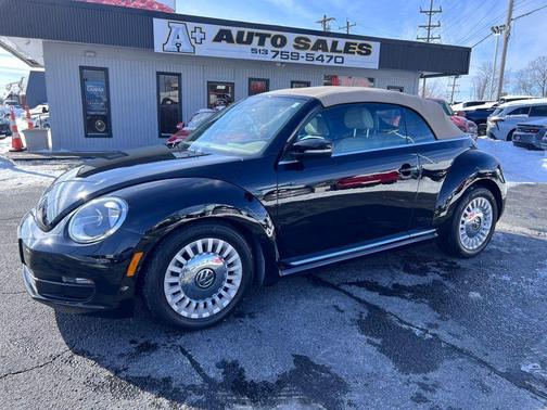 2016 Volkswagen Beetle 1.8T SE