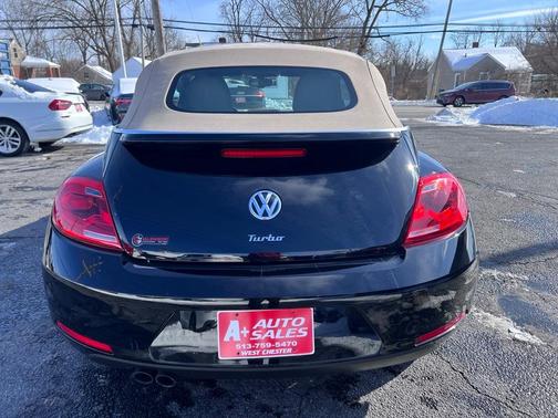 2016 Volkswagen Beetle 1.8T SE