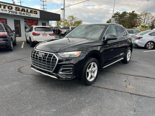 2023 Audi Q5 40 Premium