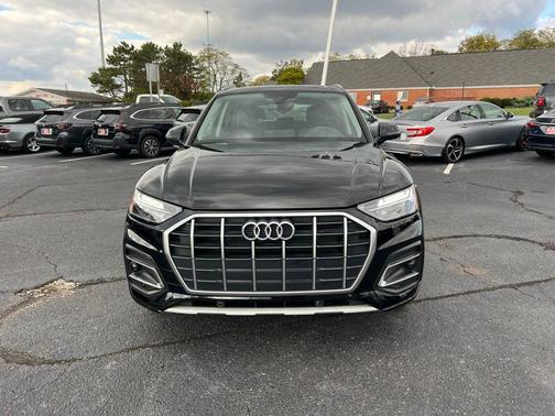 2023 Audi Q5 40 Premium