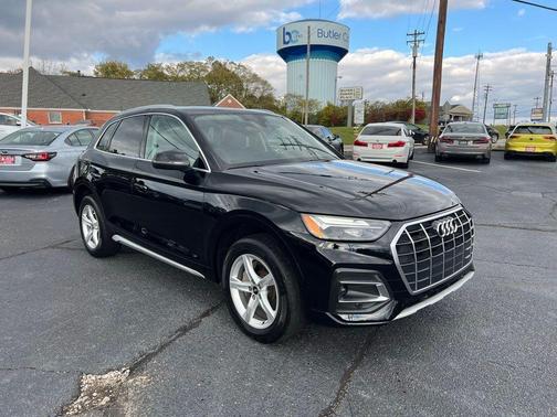 2023 Audi Q5 40 Premium