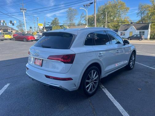 2022 Audi SQ5 3.0T Premium Plus