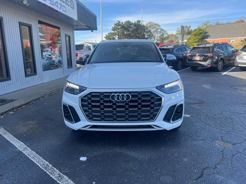 2022 Audi SQ5 3.0T Premium Plus
