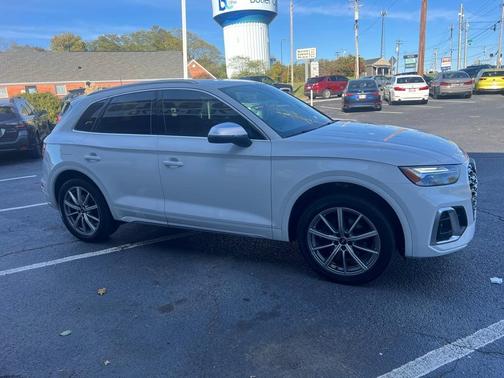 2022 Audi SQ5 3.0T Premium Plus