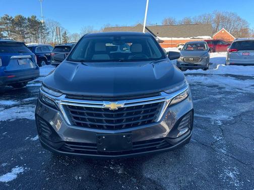 2022 Chevrolet Equinox LS