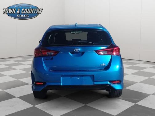 2017 Toyota Corolla iM Base