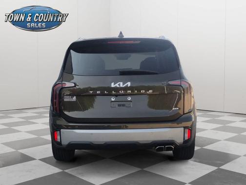 2023 Kia Telluride SX