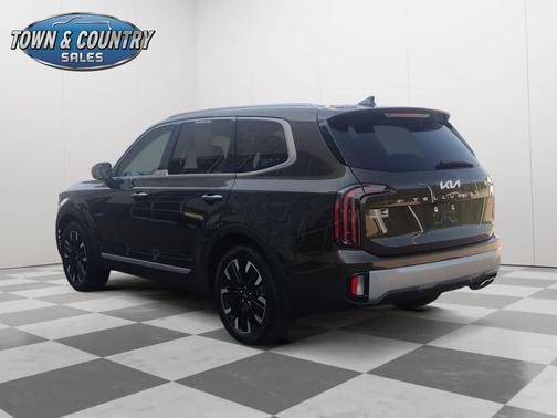 2023 Kia Telluride SX