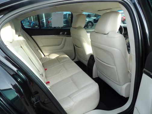 2009 Lincoln MKS Base