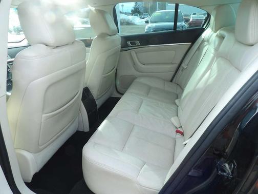 2009 Lincoln MKS Base