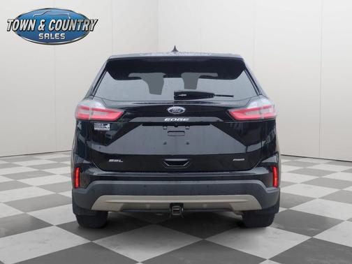 Agate Black Metallic 2022 Ford Edge SEL