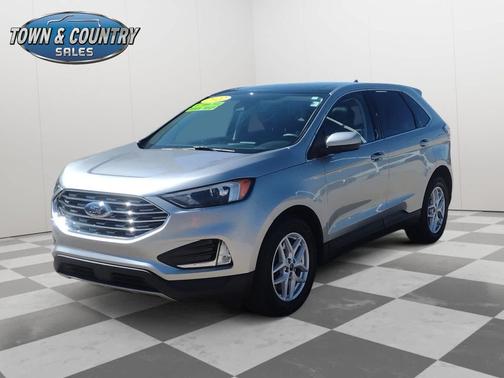 Iconic Silver Metallic 2022 Ford Edge SEL