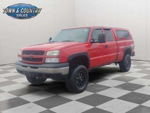 2004 Chevrolet Silverado 1500 LS Extended Cab