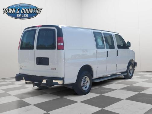 2023 GMC Savana 2500 Work Van