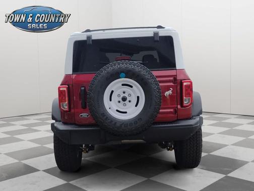 2025 Ford Bronco Heritage Edition