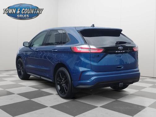 Atlas Blue Metallic 2022 Ford Edge ST Line