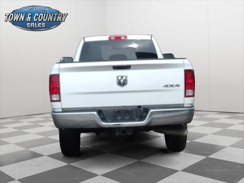 2017 RAM 3500 Tradesman Regular Cab 4x4 8' Box