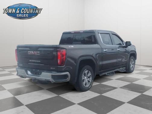 Brownstone Metallic 2021 GMC Sierra 1500 SLT
