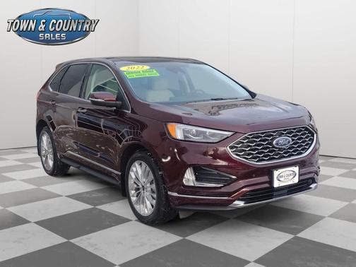 2022 Ford Edge Titanium