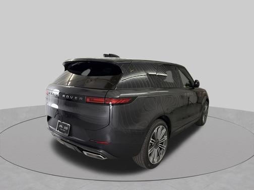 Carpathian Grey Prem Met 2026 Land Rover Range Rover Sport SE