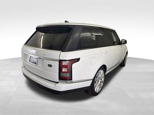 Fuji White 2017 Land Rover Range Rover 5.0L V8 Supercharged