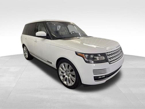 Fuji White 2017 Land Rover Range Rover 5.0L V8 Supercharged