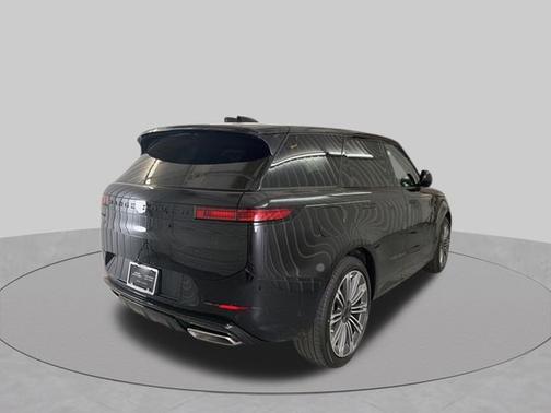 Santorini Black Metallic 2026 Land Rover Range Rover Sport Dynamic SE
