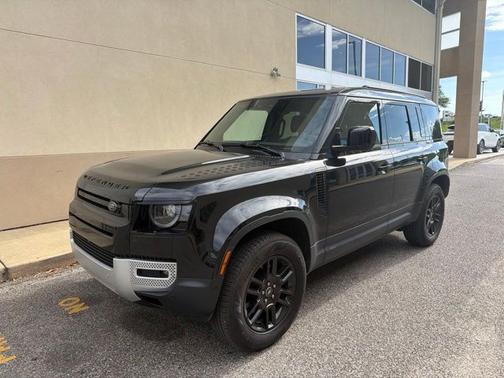 Santorini Black Metallic 2025 Land Rover Defender S