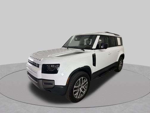 Fuji White 2026 Land Rover Defender S