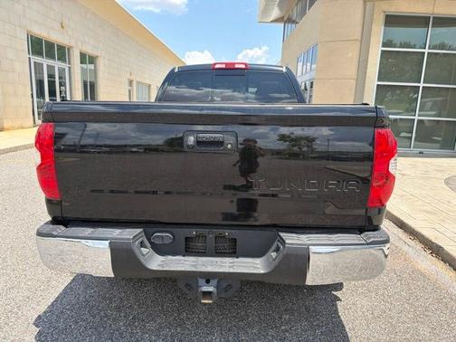 Black 2016 Toyota Tundra SR5