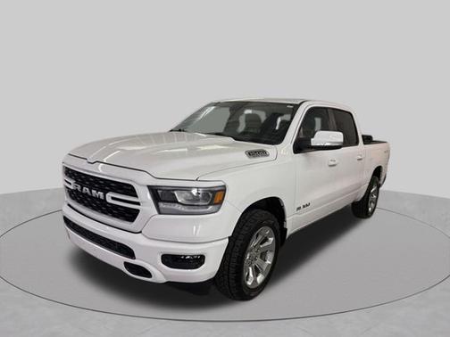 Bright White Clearcoat 2022 RAM 1500 Big Horn/Lone Star