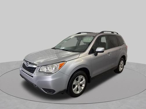 Ice Silver Metallic 2016 Subaru Forester 2.5i Premium