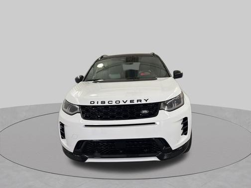 Fuji White 2026 Land Rover Discovery Sport Landmark