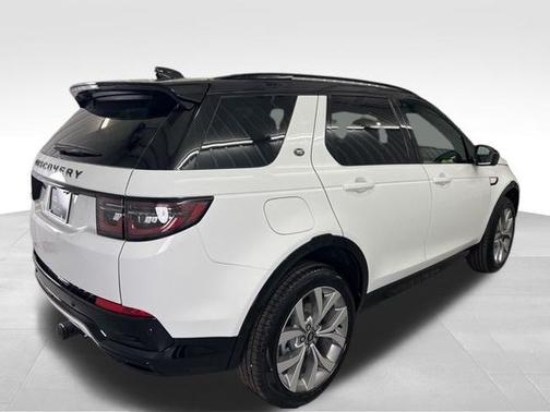 Fuji White 2026 Land Rover Discovery Sport Landmark