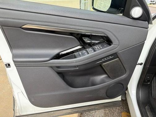 Fuji White 2021 Land Rover Range Rover Evoque Dynamic