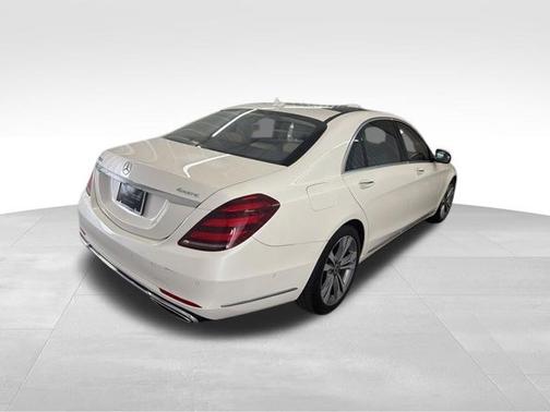 designo Diamond White Metallic 2019 Mercedes-Benz S-Class S 560