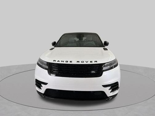 Ostuni Pearl White Premium Metallic 2026 Land Rover Range Rover Velar Dynamic SE