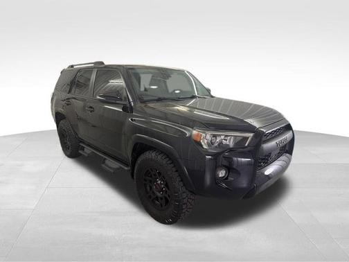 Midnight Black Metallic 2022 Toyota 4Runner SR5 Premium