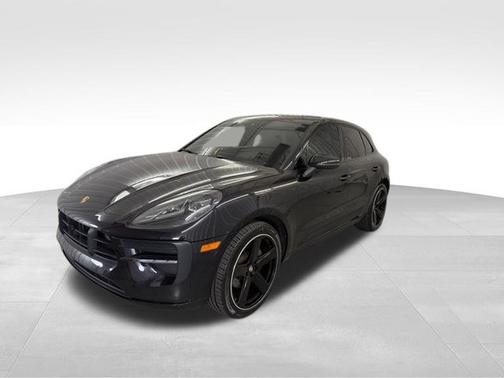 Jet Black Metallic 2019 Porsche Macan Base