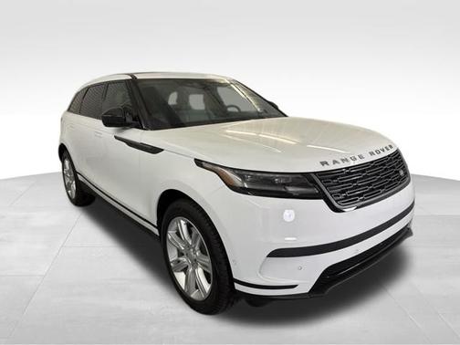 Fuji White 2026 Land Rover Range Rover Velar S
