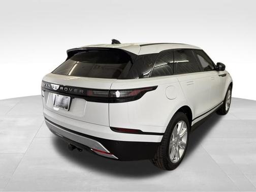 Fuji White 2026 Land Rover Range Rover Velar S