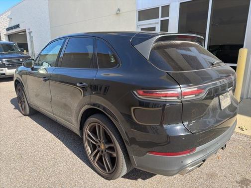 2019 Porsche Cayenne Base