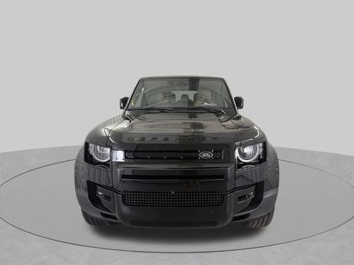 Santorini Black Metallic 2026 Land Rover Defender S