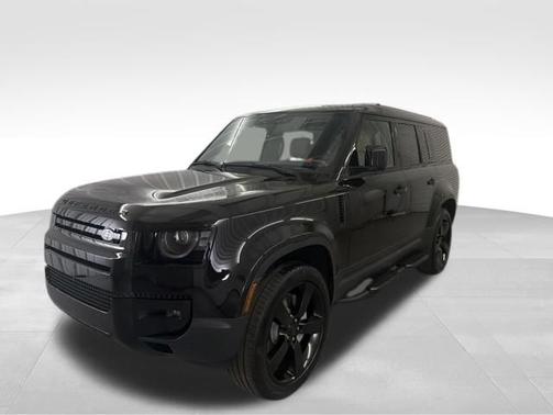 Santorini Black Metallic 2026 Land Rover Defender S