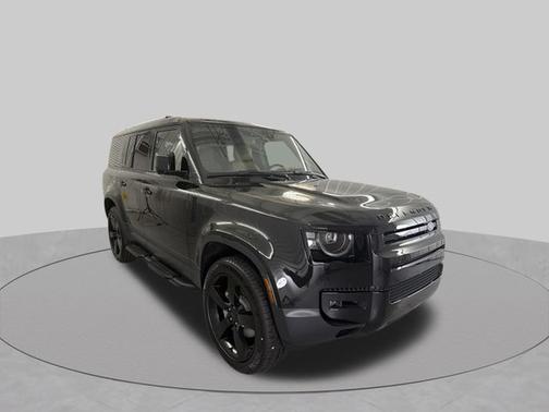 Santorini Black Metallic 2026 Land Rover Defender S