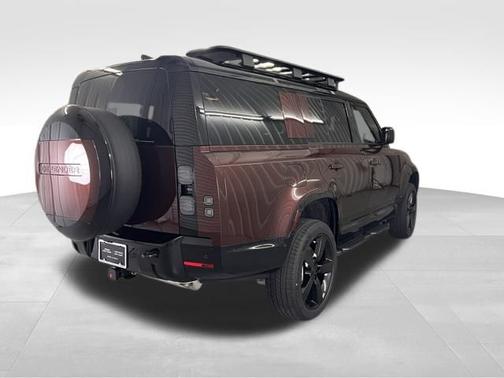 Sedona Red Metallic 2026 Land Rover Defender X-Dynamic SE