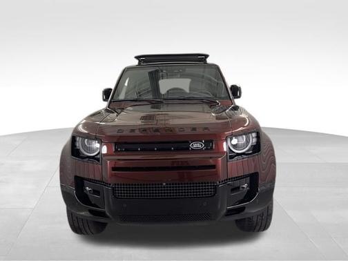 Sedona Red Metallic 2026 Land Rover Defender X-Dynamic SE
