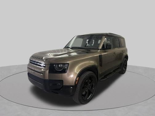 Gondwana Stone Metallic 2026 Land Rover Defender X-Dynamic SE
